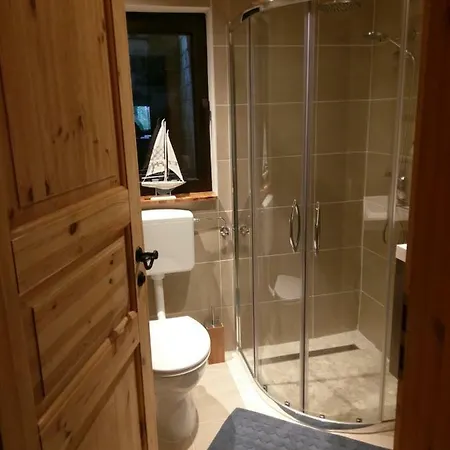 Muehlenberg 公寓 *